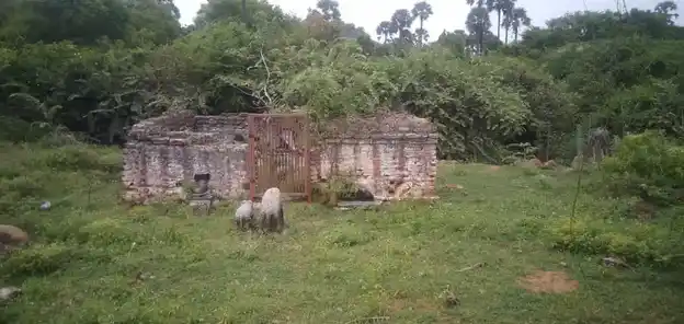 Arulmigu Kalimugathu Booththan Thirukoil, Aralvaimozhi - 629301 Arulmigu Kalimugathu Booththan Thirukoil, Aralvaimozhi - 629301, Kanyakumari - Ancient Temple Architecture and History Image 4