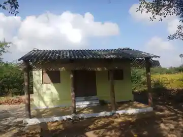 Arulmigu Kalingamuniappan Thirukoil, Pudhusooripalayam - 638458 அருள்மிகு கலிங்கமுனியப்பன் திருக்கோயில், Pudhusooripalayam - 638458, Erode - Ancient Temple Architecture and History Image 3