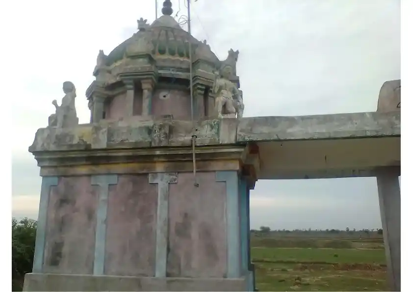 Arulmigu Kaliniyappa Ayyanar Temple, Thalaiyamazhai - 611104 அருள்மிகு கழனியப்ப அய்யனார் திருக்கோயில், Thalaiyamazhai - 611104, Nagapattinam - Ancient Temple Architecture and History Image 3