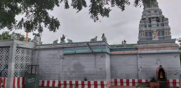 Arulmigu Kaliuganathasamy Temple, K.Pusaripatti, Karumathur - 625514 அருள்மிகு கலியுகநாத சாமி திருக்கோயில், K.Pusaripatti, Karumathur - 625514, Madurai - Ancient Temple Architecture and History Image 4