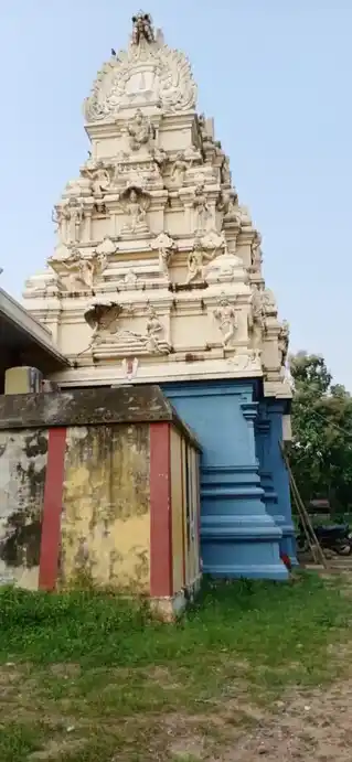 Arulmigu Kalivaradharaja Perumal Temple, Vakkur - 605501 அருள்மிகு கலிவரதராஜப்பெருமாள் திருக்கோயில், Vakkur - 605501, Viluppuram - Ancient Temple Architecture and History Image 2