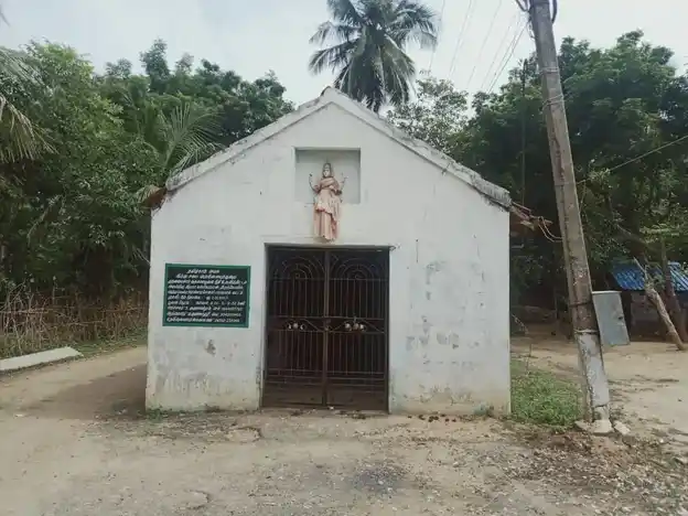 Arulmigu Kaliyamman Poonsolai Temple, Kalancheri - 613504 அருள்மிகு காளியம்மன் திருக்கோயில், Kalancheri - 613504, Thanjavur - Ancient Temple Architecture and History Image 2