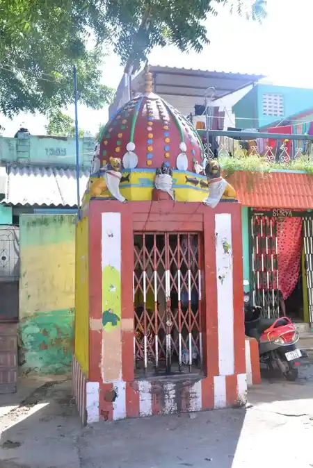 Arulmigu Kaliyamman Temple, Chinnaperali, Chinnaperali - 626009 அருள்மிகு காளியம்மன் திருக்கோயில், சின்னப்பேராளி, சின்னப்பேராளி - 626009, Virudhunagar - Ancient Temple Architecture and History Image 5