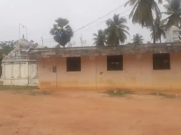 Arulmigu Kaliyamman Temple, Ettupulikkadu - 614901 அருள்மிகு காளியம்மன் திருக்கோயில், Ettupulikkadu - 614901, Thanjavur - Ancient Temple Architecture and History Image 4