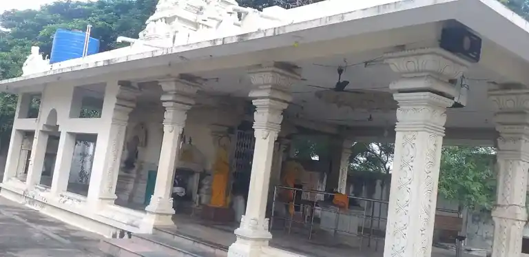 Arulmigu Kaliyamman Temple, Periyapettai - 635751 அருள்மிகு காளியம்மன் திருக்கோயில், பெரியபேட்டை - 635751, Thirupathur - Ancient Temple Architecture and History Image 6