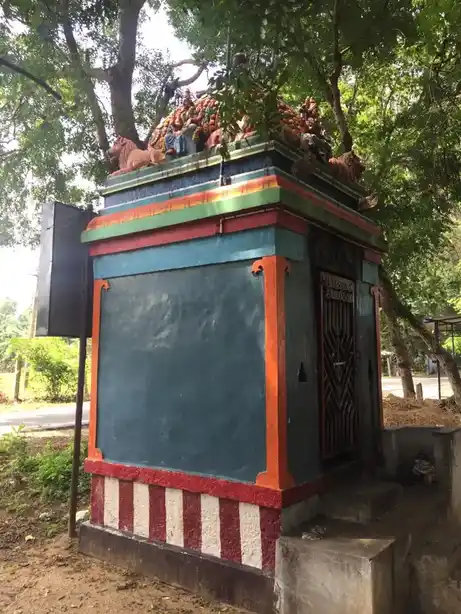 Arulmigu Kaliyamman Temple, Sirumayangudi - 621706 Arulmigu Kaliyamman Temple, Sirumayangudi - 621706, Thiruchirappalli - Ancient Temple Architecture and History Image 4