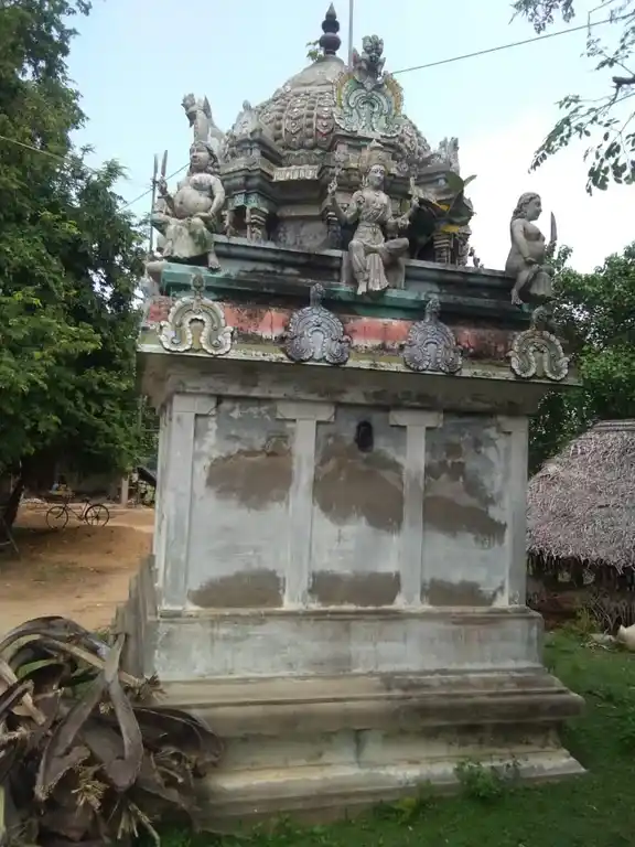 Arulmigu Kaliyammpan Temple, Kelaiyur, Keezhaiyur - 609304 அருள்மிகு காளியம்மன் திருக்கோயில், Kelaiyur, Kelaiyur - 609304, Mayiladuthurai - Ancient Temple Architecture and History Image 4