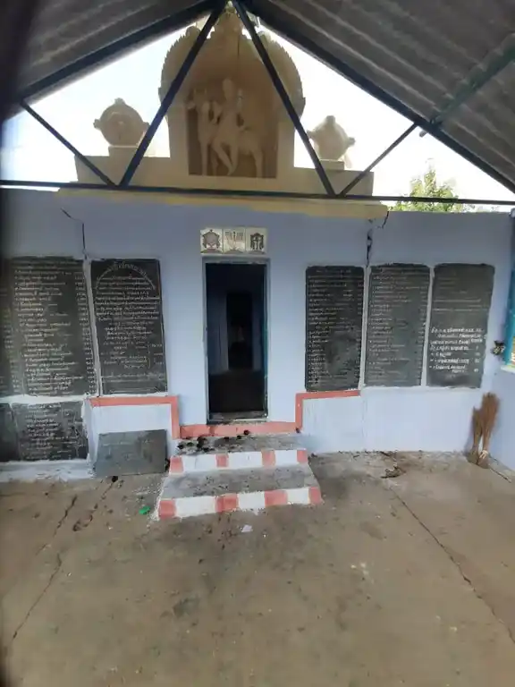 Arulmigu Kaliyuga Perumal, Adaikalam Katha Amman Temple, Odukampatti - 624401 Temple