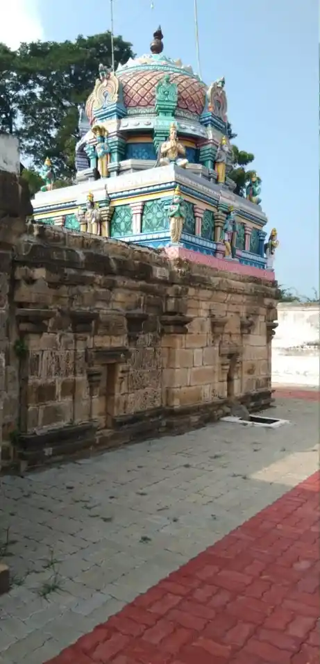 Arulmigu Kaliyuga Varatharajaperumal Temple, Periyavenmani, Periyavenmani - 621704 Arulmigu Kaliyuga Varatharajaperumal Temple, Periyavenmani, Periyavenmani - 621704, Perambalur - Ancient Temple Architecture and History Image 4