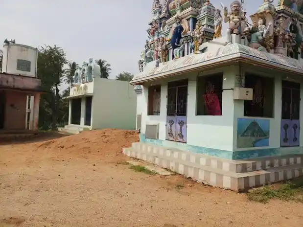 Arulmigu Kalkottai Muthalamman Temple, Kalkottai - 624706 அருள்மிகு கல்கோட்டை முத்தாலம்மன் திருக்கோயில், Kalkottai - 624706, Dindigul - Ancient Temple Architecture and History Image 4