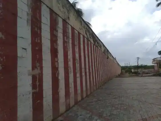 Arulmigu Kallapiranswamy Temple, Near Post Office, Srivaikundam - 628601 அருள்மிகு கள்ளபிரான் சுவாமி திருக்கோயில், தபால் நிலையம் அருகில், திருவைகுண்டம் நகர் மற்றும் வட்டம், தூத்துக்குடி மாவட்டம் - 628601, Thoothukudi - Ancient Temple Architecture and History Image 4