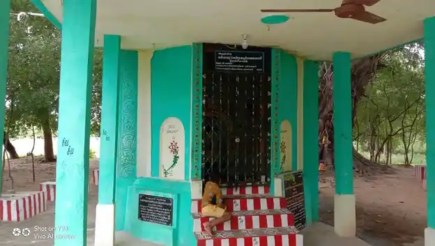 Arulmigu Kallarai Ventra Karuppansamy Temple, Kallurani - 630559 Arulmigu Kallarai Ventra Karuppansamy Temple, Kallurani - 630559, Sivagangai - Ancient Temple Architecture and History Image 2