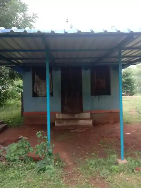 Arulmigu Kallerinachiyamman Temple, Chinnarampatti - 621306 Arulmigu Kallerinachiyamman Temple, Chinnarampatti - 621306, Thiruchirappalli - Ancient Temple Architecture and History Image 2