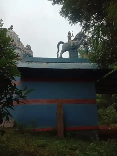 Arulmigu Kallerinachiyamman Temple, Chinnarampatti - 621306 Arulmigu Kallerinachiyamman Temple, Chinnarampatti - 621306, Thiruchirappalli - Ancient Temple Architecture and History Image 3