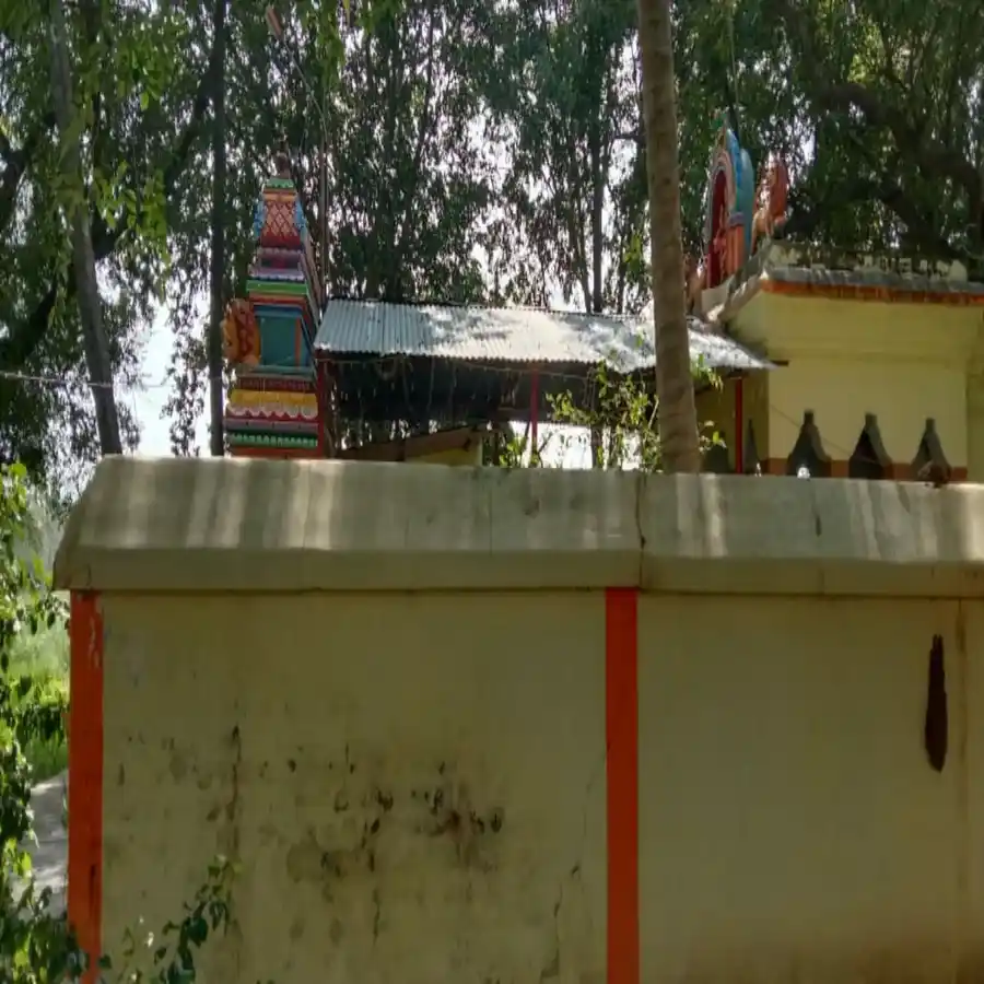 Arulmigu Kalliyamman Temple, Vandaranthangal - 632059 அருள்மிகு காளியம்மன் திருக்கோயில், வண்டரந்தாங்கல் - 632059, Vellore - Ancient Temple Architecture and History Image 3