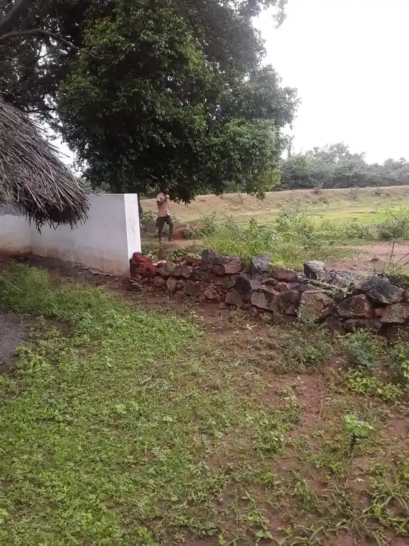 Arulmigu Kalludai Kannimaar Temple, Ayyaloor - 624801 அருள்மிகு வேலாயுதசாமி கோயில், Ayyaloor - 624801, Dindigul - Ancient Temple Architecture and History Image 3