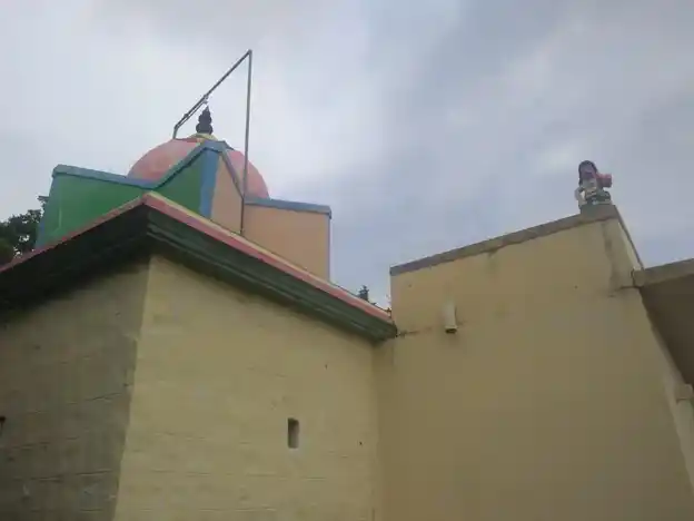 Arulmigu Kallumalaikanthan Ramalinga Samy Temple, Vaikasipatti - 625503 அருள்மிகு கல்லுமலை கந்தன் ராமலிங்கசாமி திருக்கோயில், Vaikasipatti - 625503, Madurai - Ancient Temple Architecture and History Image 2