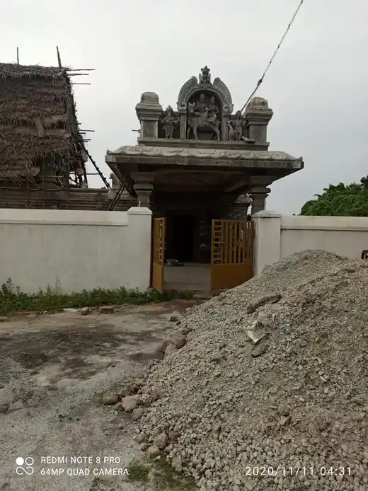 Arulmigu Kaltheeswarar Temple, Centre Of The Village, Vairavankuppam - 601203 அருள்மிகு காளத்தீஸ்வரர் திருக்கோயில், Centre Of The Village, Vairavankuppam - 601203, Tiruvallur - Ancient Temple Architecture and History Image 4