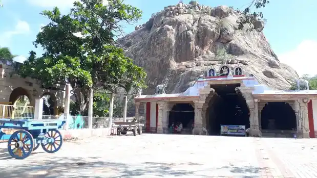 Arulmigu Kalugachala Moorthy Temple, Kalugumalai - 628552