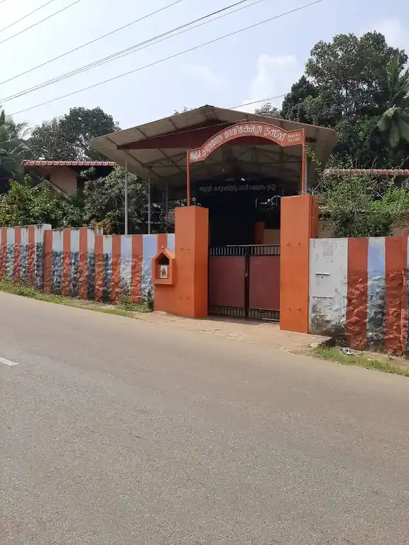 Arulmigu Kaluvanthittai Kali Temple, Thiruvattar, Atroor - 629177 அருள்மிகு கழுவன்திட்டை காளி திருக்கோயில், Thiruvattar, Atroor - 629177, Kanyakumari - Ancient Temple Architecture and History Image 2