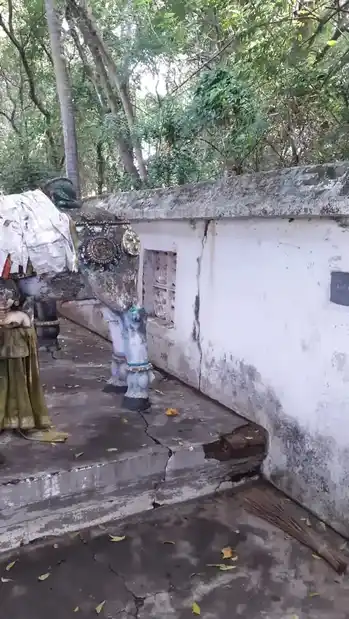 Arulmigu Kalvatharayee Pattatharasi Amman Temple, Sundaraperumaltemple, Sundaraperumalkoil - 614208 அருள்மிகு கந்தவராய அய்யனார் பட்டதரசியம்மன் திருக்கோயில், சுந்தர பெருமாள் கோயில், Sundaraperumalkoil - 614208, Thanjavur - Ancient Temple Architecture and History Image 7