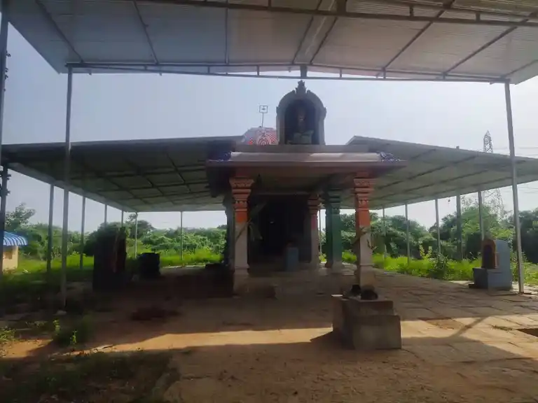 Arulmigu Kalvettu Nachiyamman Temple, Kaaththankudi - 630307 அருள்மிகு. கல்வெட்டு நாச்சியம்மன் திருக்கோயில், Kaaththankudi, Kaaththankudi - 630307, Sivagangai - Ancient Temple Architecture and History Image 2