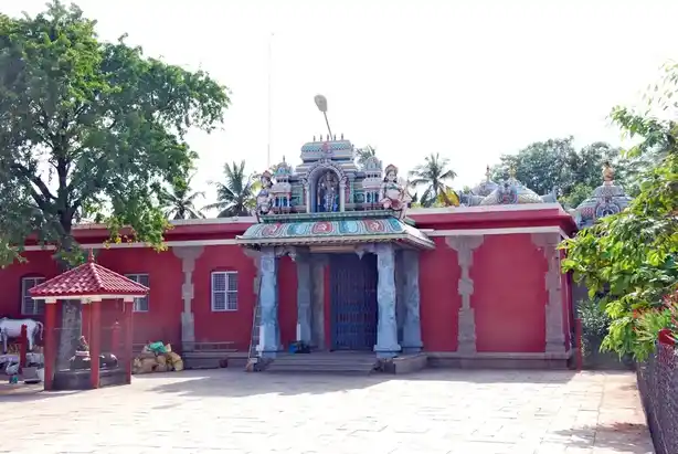 Arulmigu Kalyana Pasupatheeswara Swamy Temple, Near Bus Stand, Karur - 639001 அருள்மிகு கல்யாண பசுபதீஸ்வரர் திருக்கோயில், Near Bus Stand, Karur - 639001, Karur - Ancient Temple Architecture and History Image 4