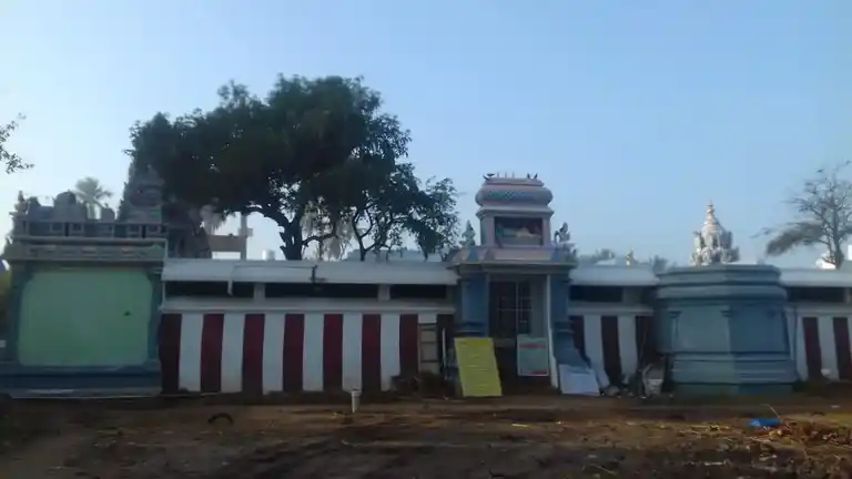 Arulmigu Kalyana Prasannavenkatramanaswamy Temple, Agraharam, Mohanur - 637015 அருள்மிகு &nbsp;கல்யாண &nbsp;ப்ரசன்னவெங்கட்ரமணஸ்வாமி திருக்கோவில், அக்ரஹாரம், மோகனுர் - 637015, Namakkal - Ancient Temple Architecture and History Image 2