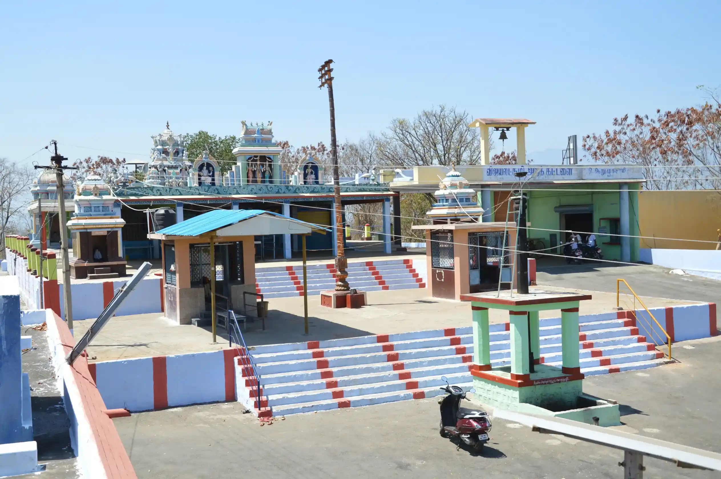 Arulmigu Kalyana Subramaniya Swamy Temple, Kumarankunru, Coimbatore - 641697 அருள்மிகு கல்யாணசுப்பிரமணியசாமி திருக்கோயில், Kumarankunru, Coimbatore - 641697, Coimbatore - Ancient Temple Architecture and History Image 2