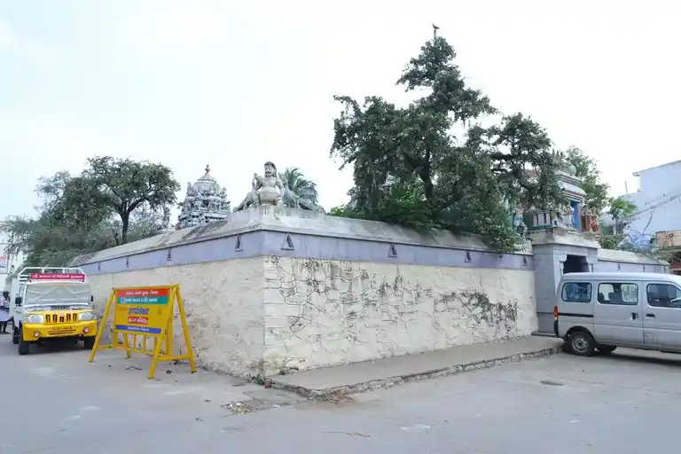 Arulmigu Kalyana Subramaniyaswamy Temple, Jalagandapuram, Surappalli - 636453 அருள்மிகு கல்யாண சுப்பிரமணியசுவாமி திருக்கோயில், ஜலகண்டபுரம், சூரப்பள்ளி - 636453, Salem - Ancient Temple Architecture and History Image 6