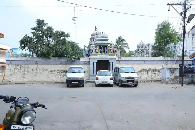 Arulmigu Kalyana Subramaniyaswamy Temple, Jalagandapuram, Surappalli - 636453 அருள்மிகு கல்யாண சுப்பிரமணியசுவாமி திருக்கோயில், ஜலகண்டபுரம், சூரப்பள்ளி - 636453, Salem - Ancient Temple Architecture and History Image 10