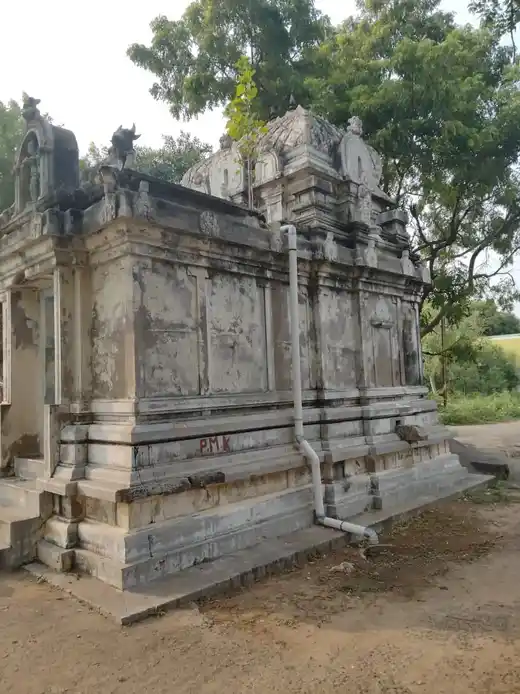 Arulmigu Kalyana Sundareshwarar Temple, Near Sathirakudi, Bogalur - 623527 Arulmigu Kalyana Sundareshwarar Temple, Near Sathirakudi, Bogalur - 623527, Ramanathapuram - Ancient Temple Architecture and History Image 4