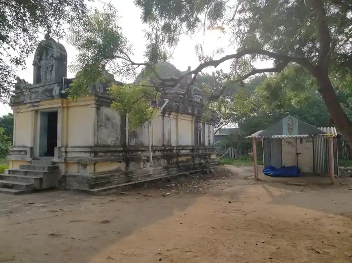 Arulmigu Kalyana Sundareshwarar Temple, Near Sathirakudi, Bogalur - 623527 Arulmigu Kalyana Sundareshwarar Temple, Near Sathirakudi, Bogalur - 623527, Ramanathapuram - Ancient Temple Architecture and History Image 8