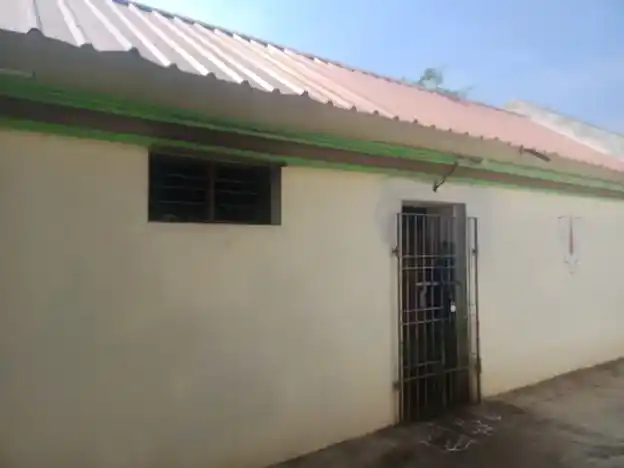 Arulmigu Kalyana Varadha Raja Perumal Temple, Kanthur - 602108 அருள்மிகு கல்யாணவரதராஜப் பெருமாள் திருக்கோயில், Kanthur - 602108, Kancheepuram - Ancient Temple Architecture and History Image 4