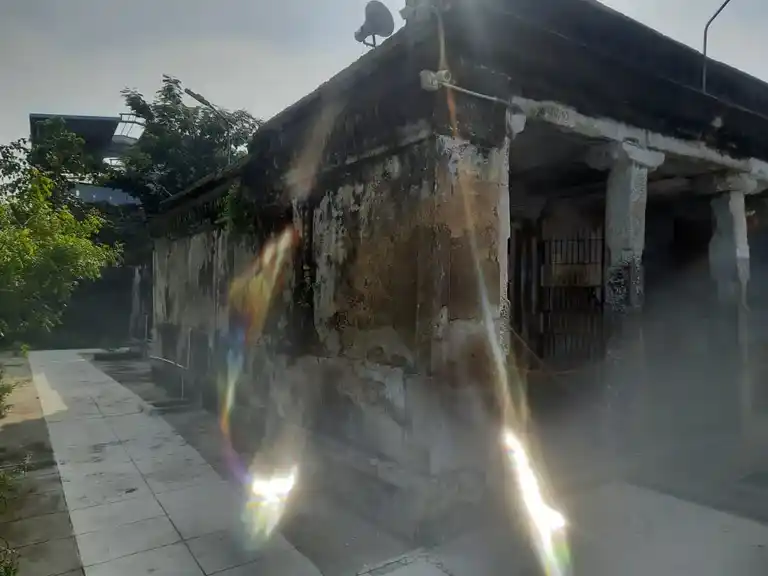 Arulmigu Kalyana Veeraragavaperumal Temple, Inside The Village, Ikkadu - 602001 அருள்மிகு கல்யாண வீரராகவ பெருமாள் திருக்கோயில், Inside The Village, Ikkadu - 602001, Tiruvallur - Ancient Temple Architecture and History Image 3