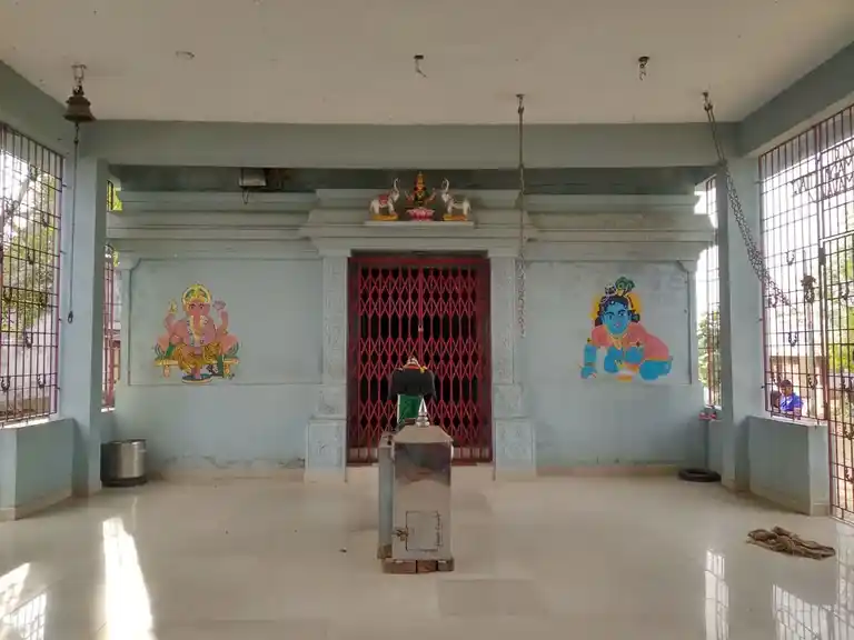 Arulmigu Kalyana Vengadesaperumal Temple, Navamaalmaruthur - 605102 அருள்மிகு கல்யாண வெங்டேசப்பெருமாள் திருக்கோயில், Navamaalmaruthur - 605102, Viluppuram - Ancient Temple Architecture and History Image 4