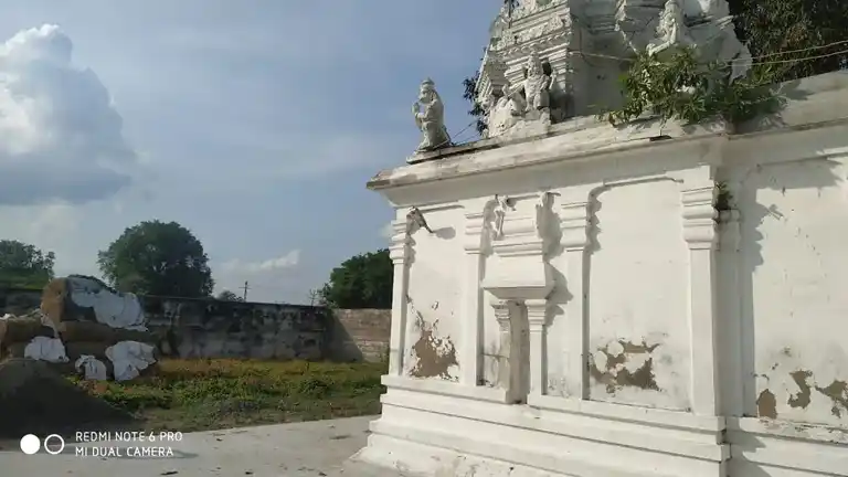 Arulmigu Kalyana Vengatesa Perumal Temple, Poongodu - 632503 அருள்மிகு கல்யாண வெங்கடேச பெருமாள் திருக்கோயில், பூங்கோடு - 632503, Ranipet - Ancient Temple Architecture and History Image 15