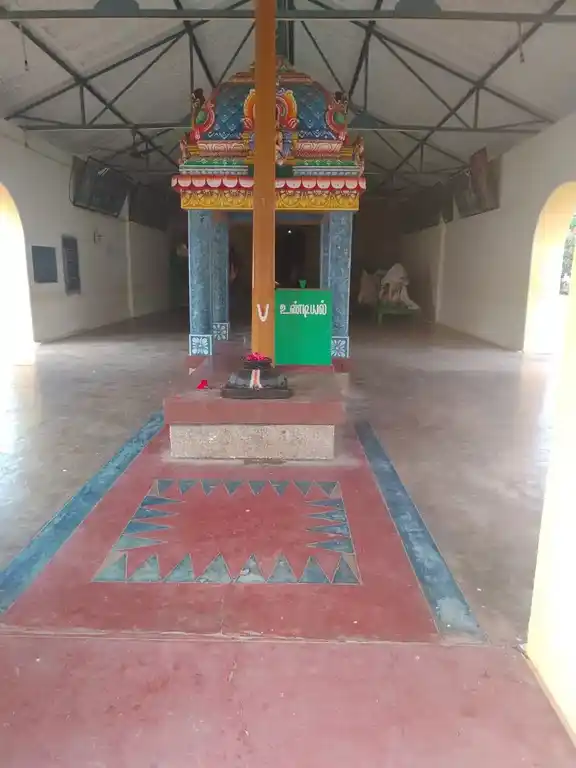 Arulmigu Kalyana Venkatramana Swamy Temple, J.Krishnapuram, Sulur - 641402 அருள்மிகு கல்யாணவெங்கட்ரமணசுவாமி திருக்கோயில், J.Krishnapuram, Sulur - 641402, Coimbatore - Ancient Temple Architecture and History Image 3