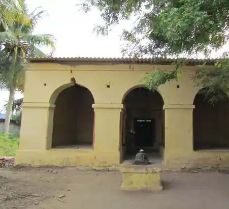Arulmigu Kalyana Venkatramanasamy Temple, Kaliyanoor - 638008 அருள்மிகு கல்யாண வெங்கட்ரமண சுவாமி திருக்கோயில், Kaliyanoor - 638008, Namakkal - Ancient Temple Architecture and History Image 2
