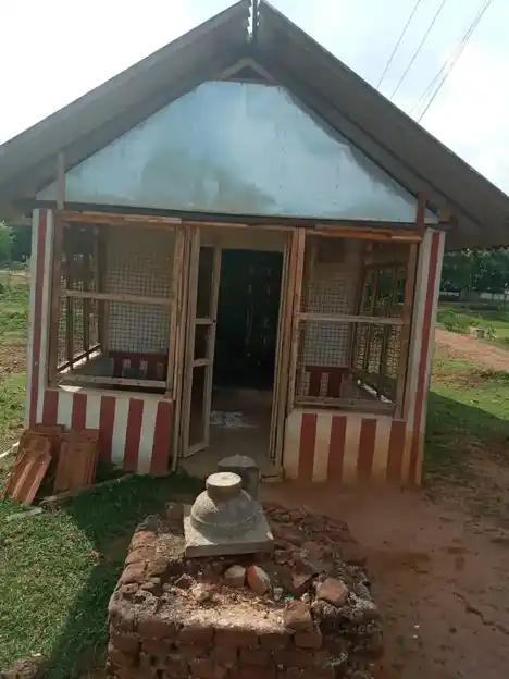 Arulmigu Kalyanakrishnaperumal Temple, Tiruvathevan - 614612 அருள்மிகு கல்யாணகிருஷ்ணபெருமாள் திருக்கோயில், Tiruvathevan - 614612, Thanjavur - Ancient Temple Architecture and History Image 4