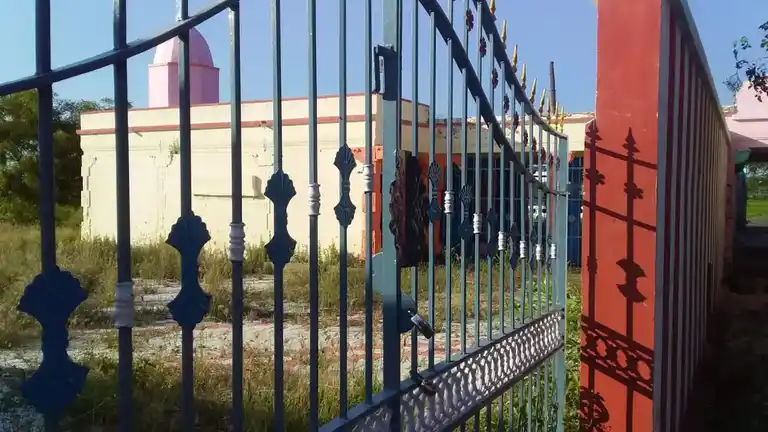 Arulmigu Kalyani Karuppasamy Temple, Ariapatti - 625532 அருள்மிகு கல்யாணி கருப்புசாமி திருக்கோயில், Ariapatti - 625532, Madurai - Ancient Temple Architecture and History Image 4