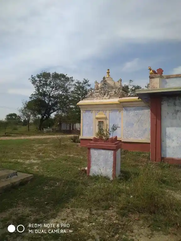 Arulmigu Kamachiyamman Kampareswarar Temple, Kallapalayam - 641201 Arulmigu Kamachiyamman Kampareswarar Temple, Kallapalayam - 641201, Coimbatore - Ancient Temple Architecture and History Image 4
