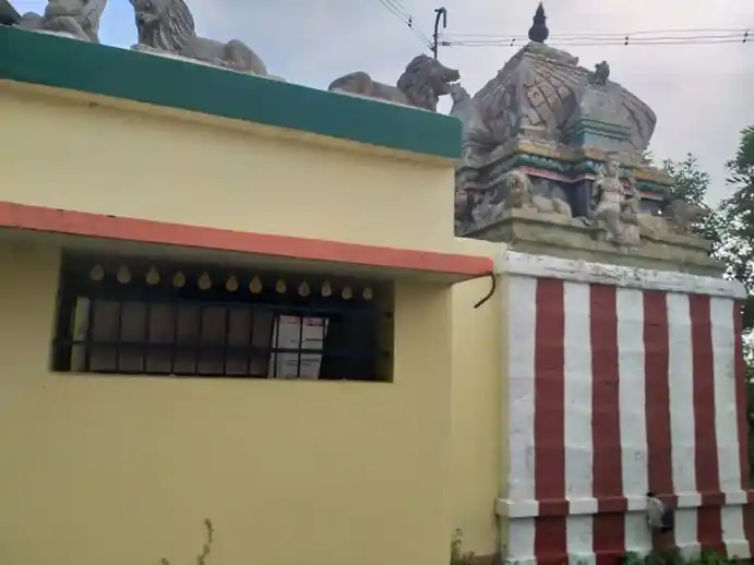 Arulmigu Kamachiyamman Temple, Rachandar Thirumalai - 621313 அருள்மிகு காமாட்சியம்மன் திருக்கோயில்,  - 621313, Karur - Ancient Temple Architecture and History Image 2