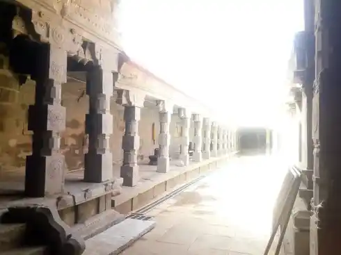 Arulmigu Kamanatheeswarar Temple, Attur To Thalaivasal Road, Aragalur - 636101 அருள்மிகு காமநாதீஸ்வரர் மற்றும் கரிவரதராஜபெருமாள் திருக்கோயில், ஆத்தூர் தலைவாசல் ரோடு, அறகழூர் - 636101, Salem - Ancient Temple Architecture and History Image 5