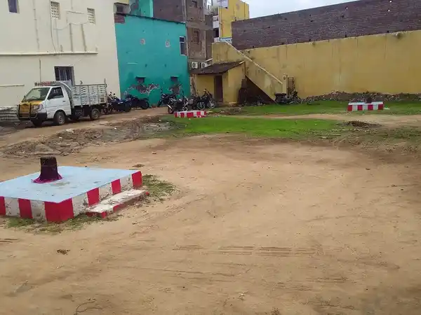 Arulmigu Kamatchi Amman Temple, Sayalkudi - 623120 Arulmigu Kamatchi Amman Temple, Sayalkudi - 623120, Ramanathapuram - Ancient Temple Architecture and History Image 3