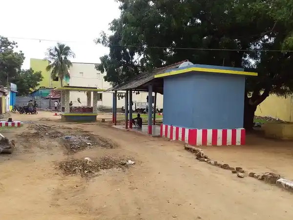 Arulmigu Kamatchi Amman Temple, Sayalkudi - 623120 Arulmigu Kamatchi Amman Temple, Sayalkudi - 623120, Ramanathapuram - Ancient Temple Architecture and History Image 6