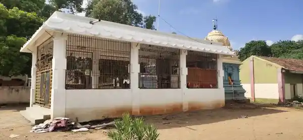 Arulmigu Kamatchi Amman Temple, T.Kosapalayam - 605202 அருள்மிகு காமாட்சியம்மன், அய்யனார், மாரியம்மன், பிடாரி வகையறா திருக்கோயில், T.Kosapalayam, T.Kosapalayam - 605202, Viluppuram - Ancient Temple Architecture and History Image 4