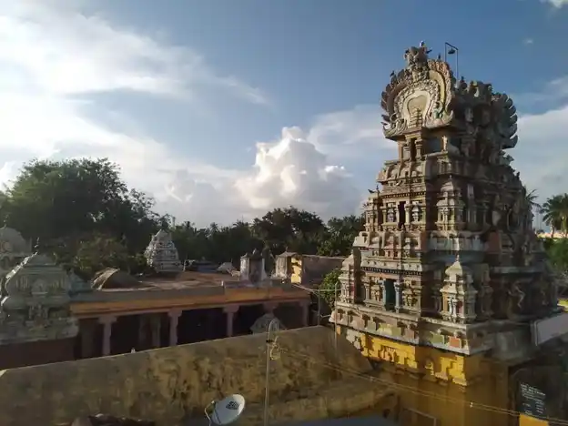 Arulmigu Kamatchi Sametha Ekambareshwarar Temple, Mannargudi, Mannargudi - 614001 அருள்மிகு காமாட்சியம்மன் சமேத ஏகாம்பரேஸ்வரர் திருக்கோயில், மன்னார்குடி - 614001, Thiruvarur - Ancient Temple Architecture and History Image 2