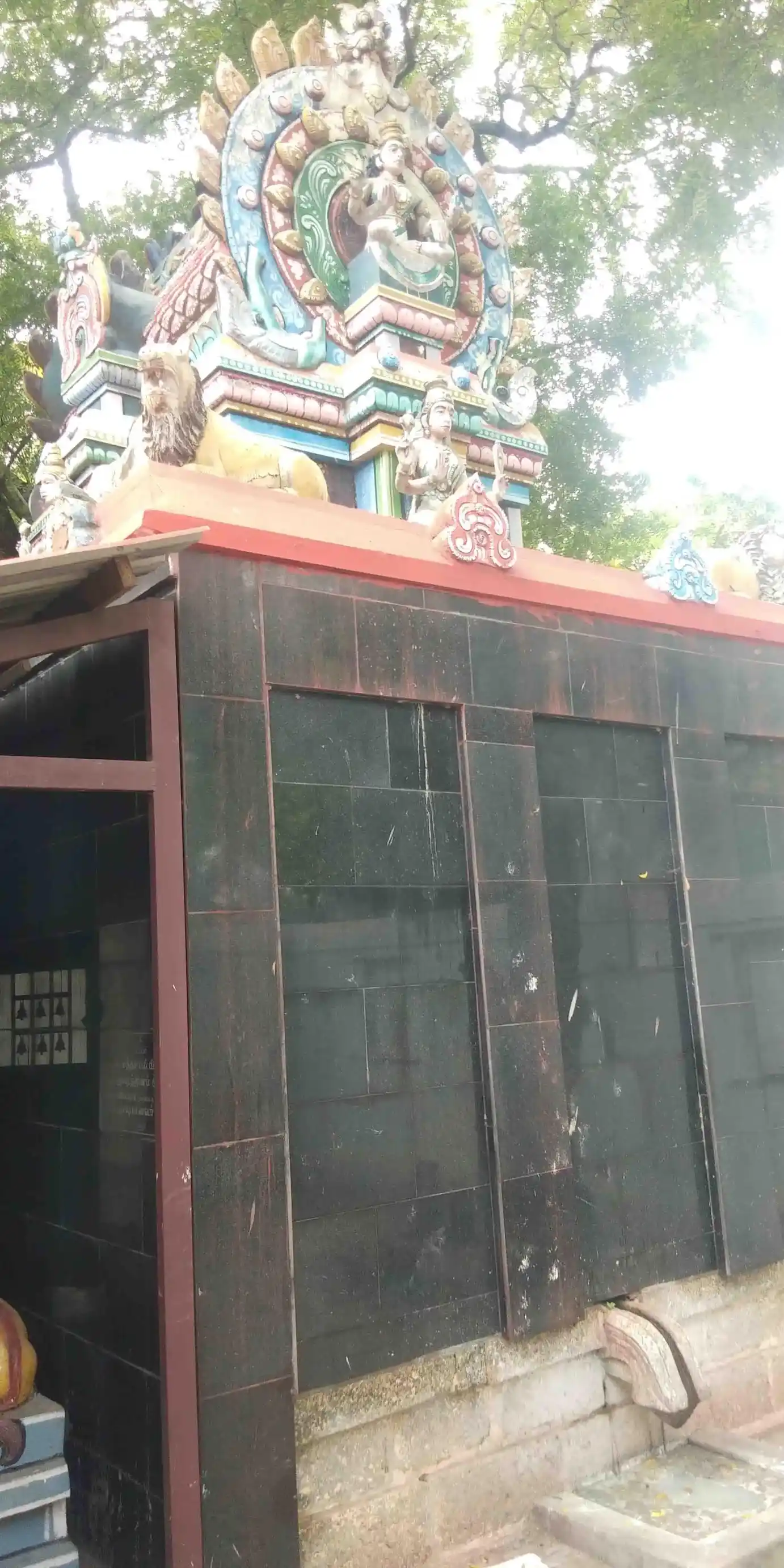 Arulmigu Kamatchiamman Temple, Ekirimankalam - 639103 Arulmigu Kamatchiamman Temple, Ekirimankalam - 639103, Thiruchirappalli - Ancient Temple Architecture and History Image 4