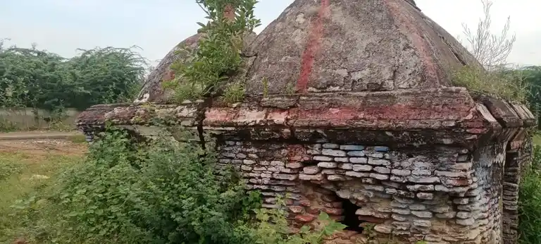 Arulmigu Kamatchiamman Temple, Elumalaii - 625535 அருள்மிகு காமாட்சி அம்மன் திருக்கோயில், Elumalaii - 625535, Madurai - Ancient Temple Architecture and History Image 3